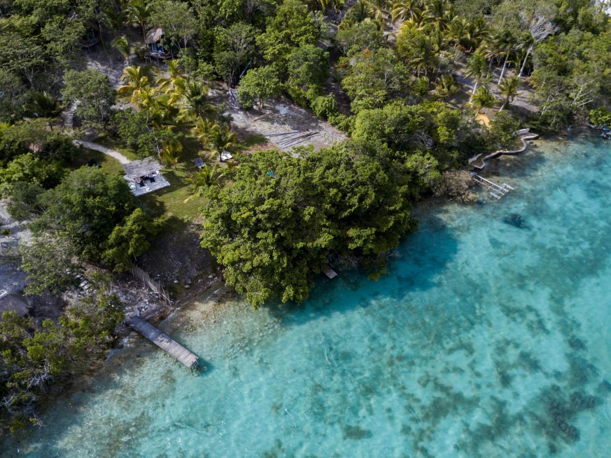 Mercedes Bacalar Buitenkant foto