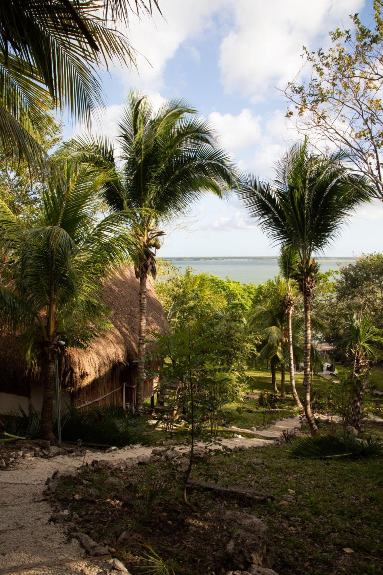 Mercedes Bacalar Buitenkant foto